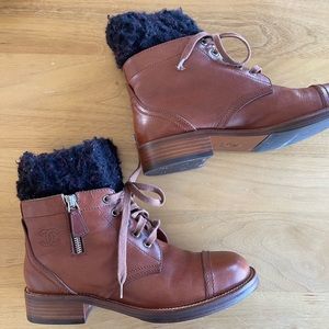 CHANEL BOOTS SZ 39